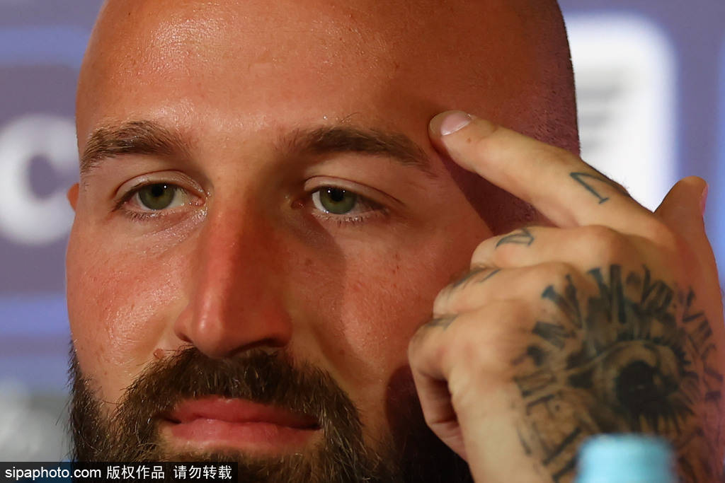 那不勒斯内部会议纪要流出——关键时刻防线松动,全明星赛使命明确,心理建设被强调的简单介绍 那不勒斯内部会议纪要流出——关键时刻防线松动,全明星赛使命明确,心理建设被强调的简单介绍