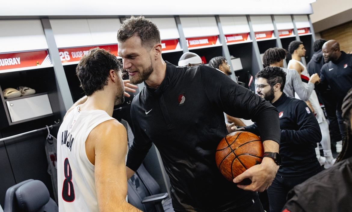 NBA季后赛国际比赛日再迎强敌，波特兰开拓者复出首秀，主帅态度：赛场秩序良好，赛程密集仍需轮换的简单介绍